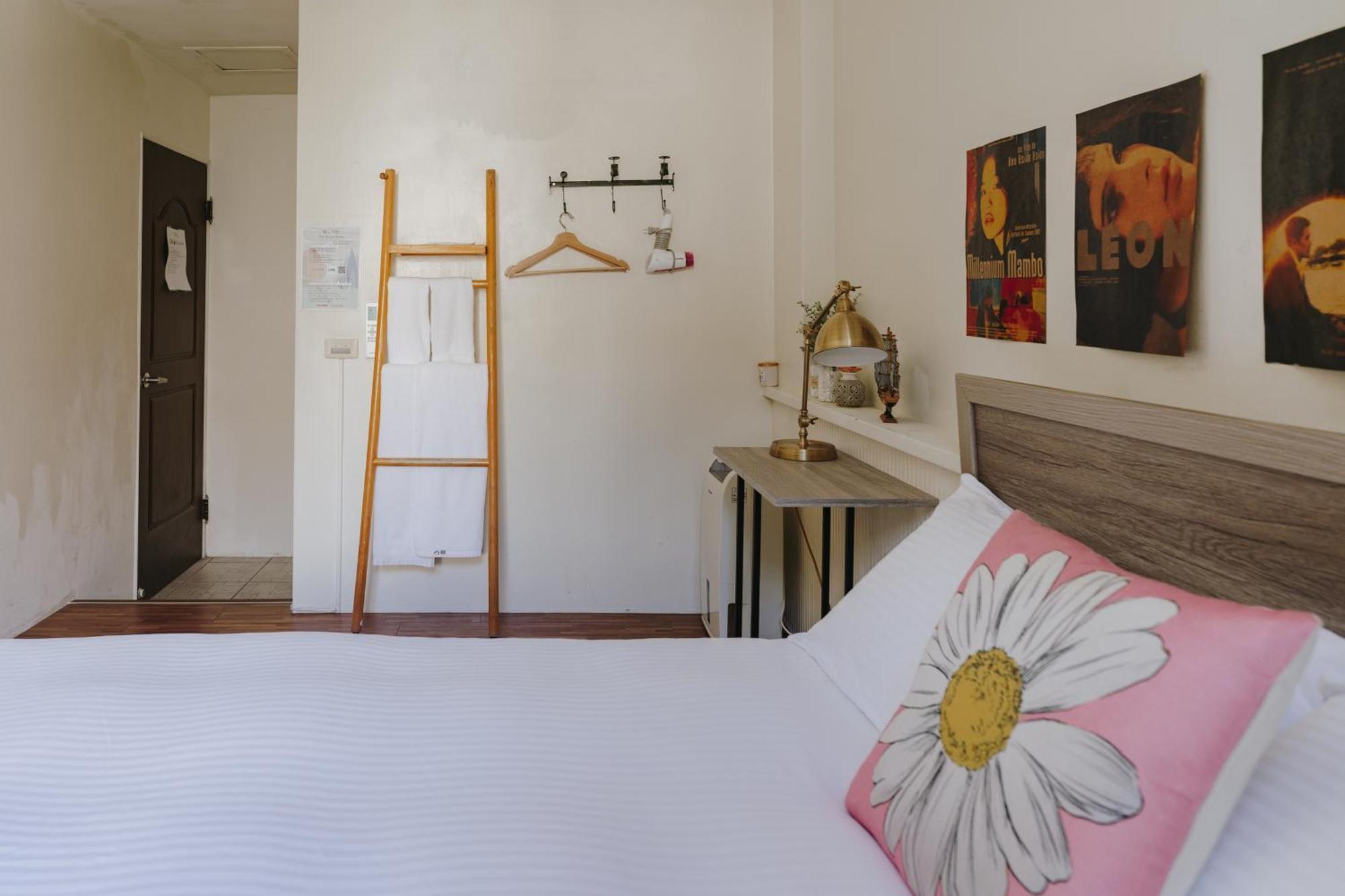 جيوفين Mountain Traveler Inn المظهر الخارجي الصورة