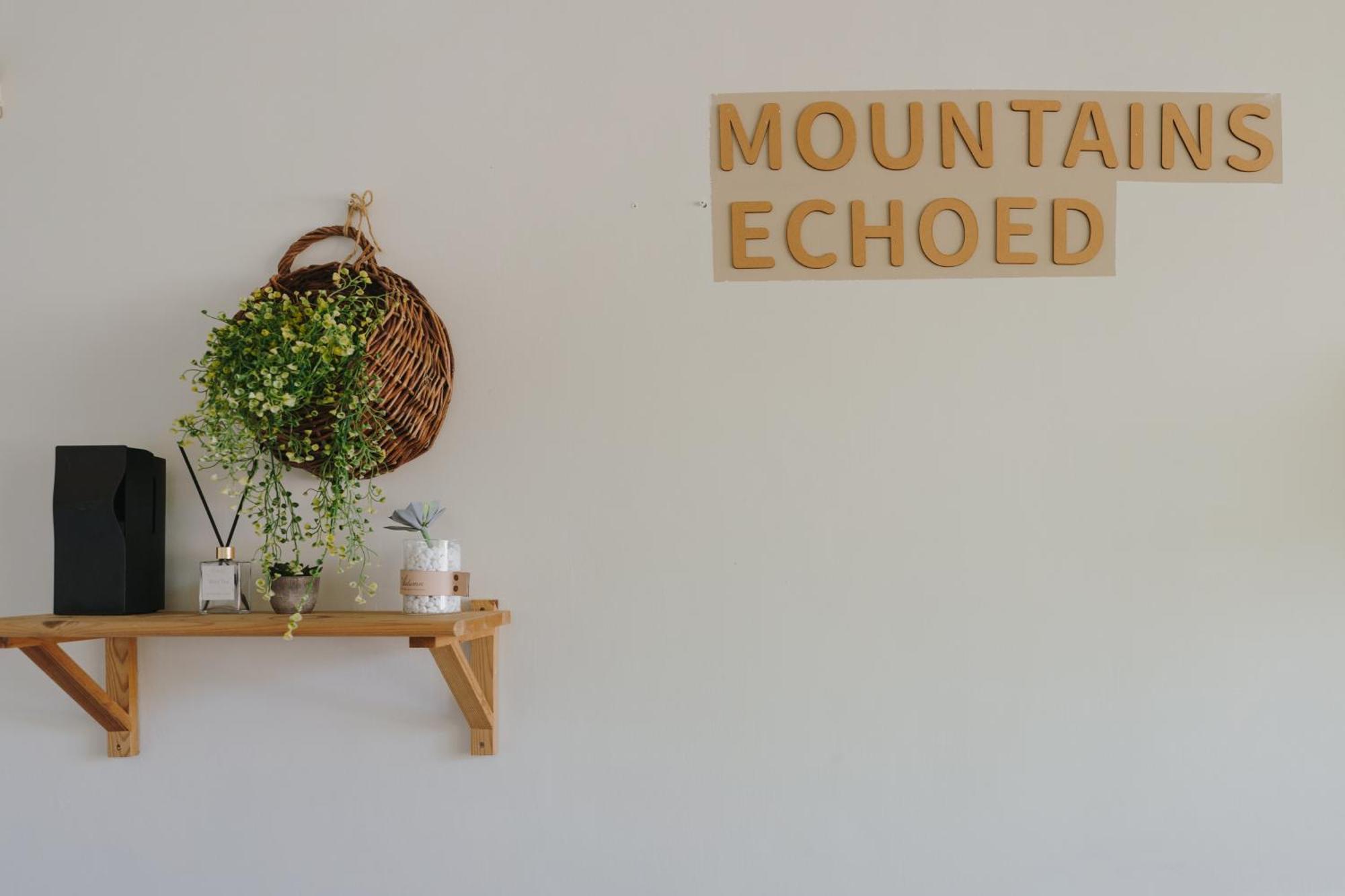 جيوفين Mountain Traveler Inn المظهر الخارجي الصورة